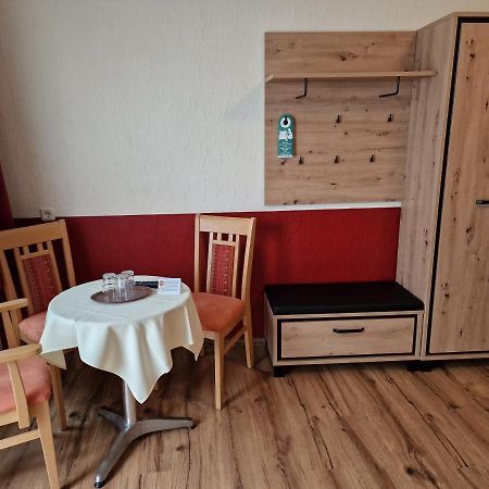 Hotel Weinhaus Am Stiftstor Treis-Karden Luaran gambar