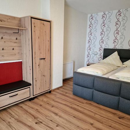 Hotel Weinhaus Am Stiftstor Treis-Karden Luaran gambar