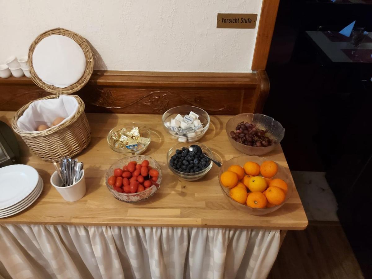 Hotel Weinhaus Am Stiftstor Treis-Karden Luaran gambar