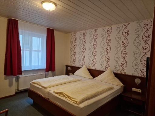 Hotel Weinhaus Am Stiftstor Treis-Karden Luaran gambar